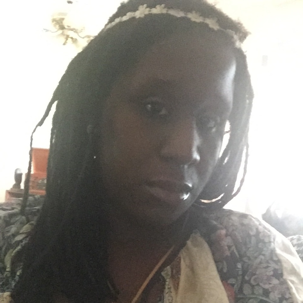 Meet your Posher, Teri